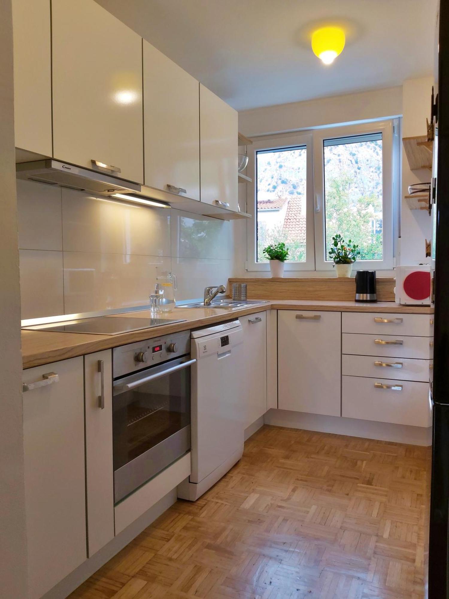Apartment Anita Omiš Δωμάτιο φωτογραφία