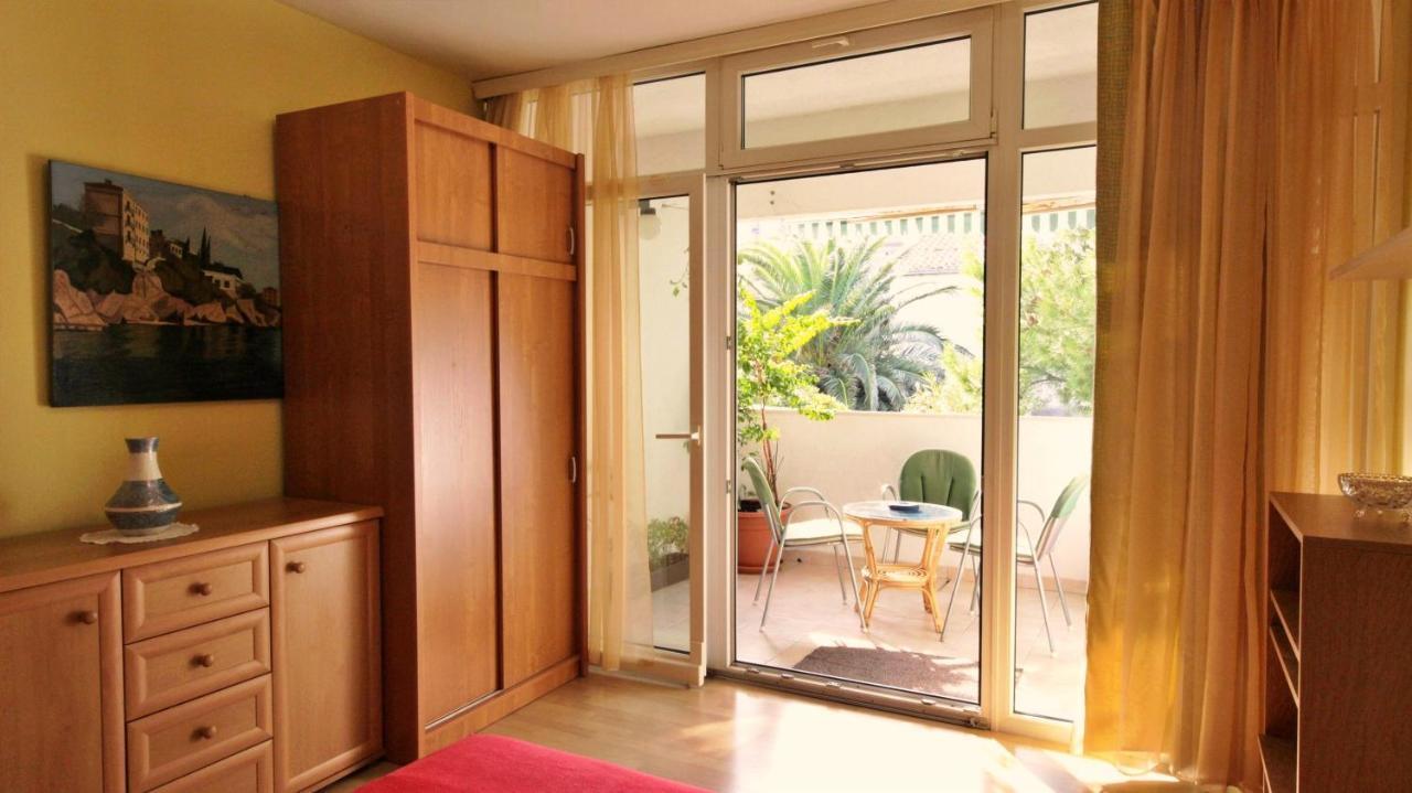 Apartment Anita Omiš Εξωτερικό φωτογραφία