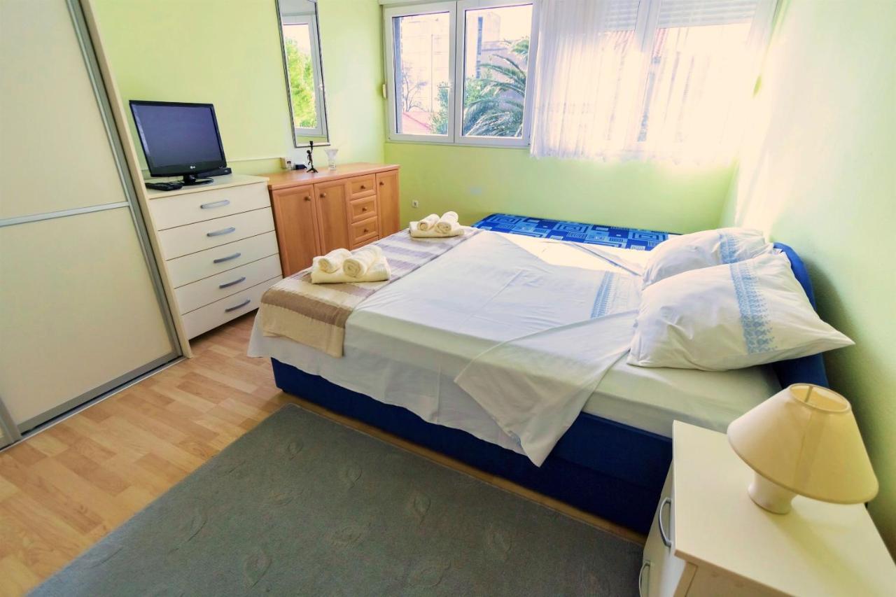 Apartment Anita Omiš Εξωτερικό φωτογραφία