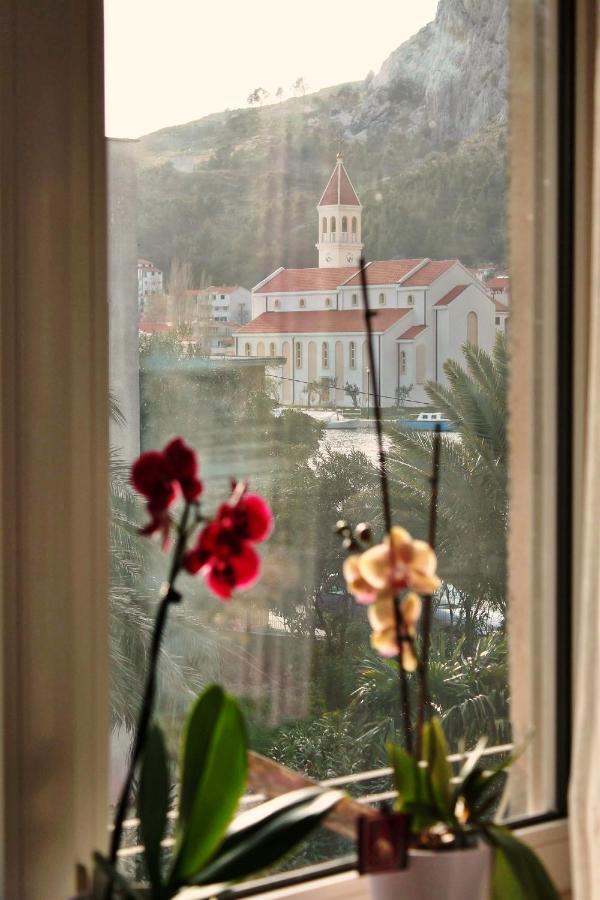 Apartment Anita Omiš Εξωτερικό φωτογραφία