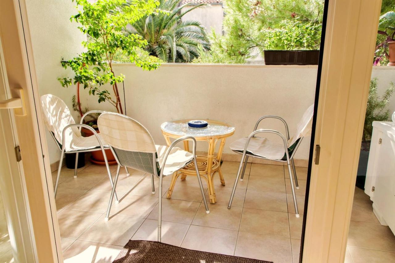 Apartment Anita Omiš Εξωτερικό φωτογραφία