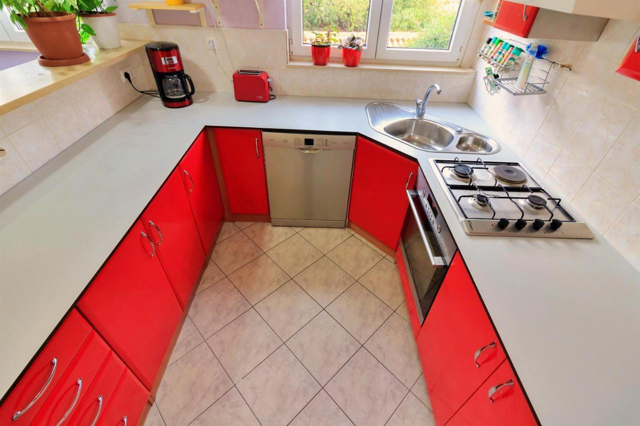 Apartment Anita Omiš Εξωτερικό φωτογραφία